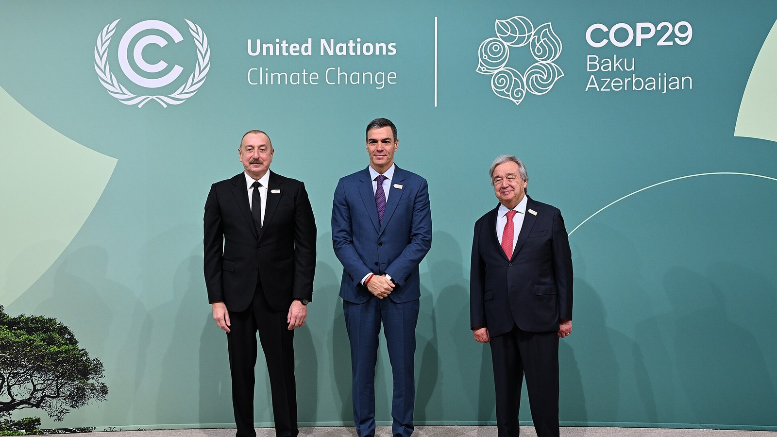 غلاف اتفاق COP29 في باكو: هدف تمويلي بقيمة 300 مليار دولار سنويًا